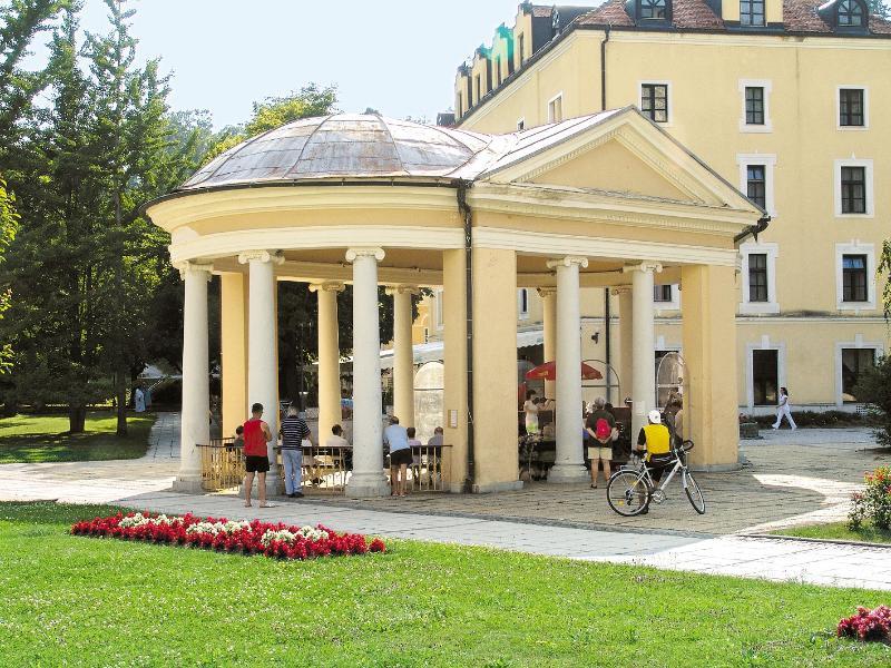 Hotel Zagreb - Health & Beauty Rogaška Slatina Extérieur photo