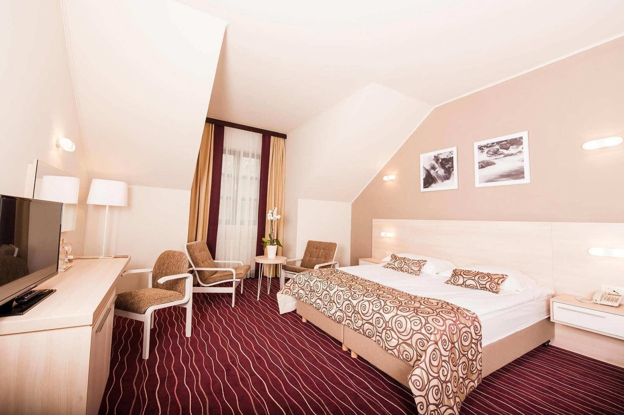 Hotel Zagreb - Health & Beauty Rogaška Slatina Extérieur photo